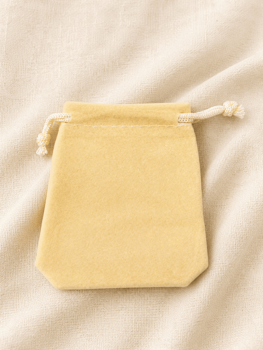 Bolsita de terciopelo